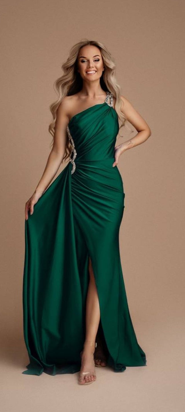 Smaragdine Elegance Green Dress