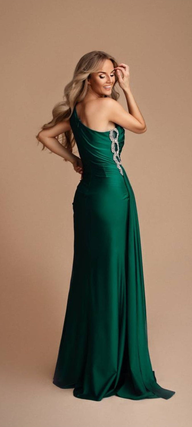 Smaragdine Elegance Green Dress