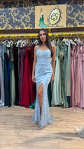 Celestial Blue – Γαλάζιο Maxi Φόρεμα με Παγιέτες & Open Back