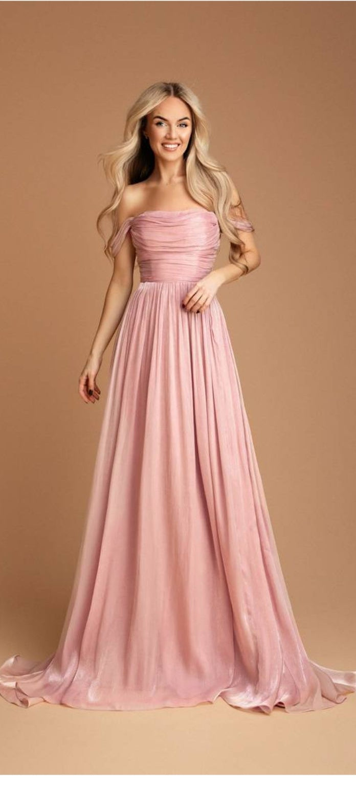Evelina – Ροζ Off Shoulder Maxi Επίσημο Φόρεμα